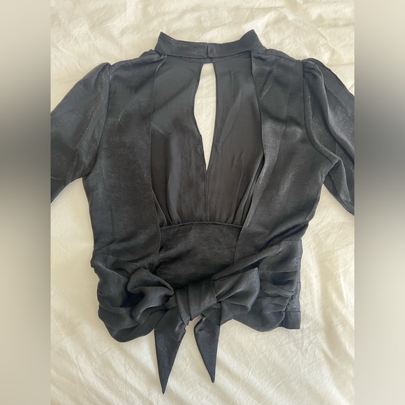 Satin crop top with open tie back - Picture 3 of 3
